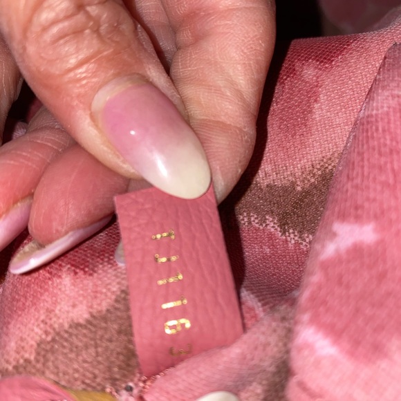 Limited Edition Neverfull GM Rose - Picture 6 of 8